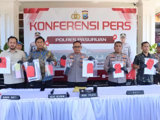 Polres Pasuruan Amankan 5 Tersangka Kasus Tambang Andesit Ilegal di Purwosari
