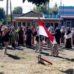 Guru TK Gugus I Se - Kecamatan Puger Gelar Upacara Hari Pendidikan Nasiona