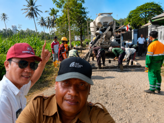Sepanjang 280 Meter Jl Sulakdoro Lojejer Dicor Dapat Bantuan CSR PT Imasco Asiatic