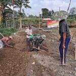 Jembatan Perintis Garuda Grenden–Puger Kulon Dibangun,Babinsa Turun Tangan Warga Diminta Gotong Royong 
